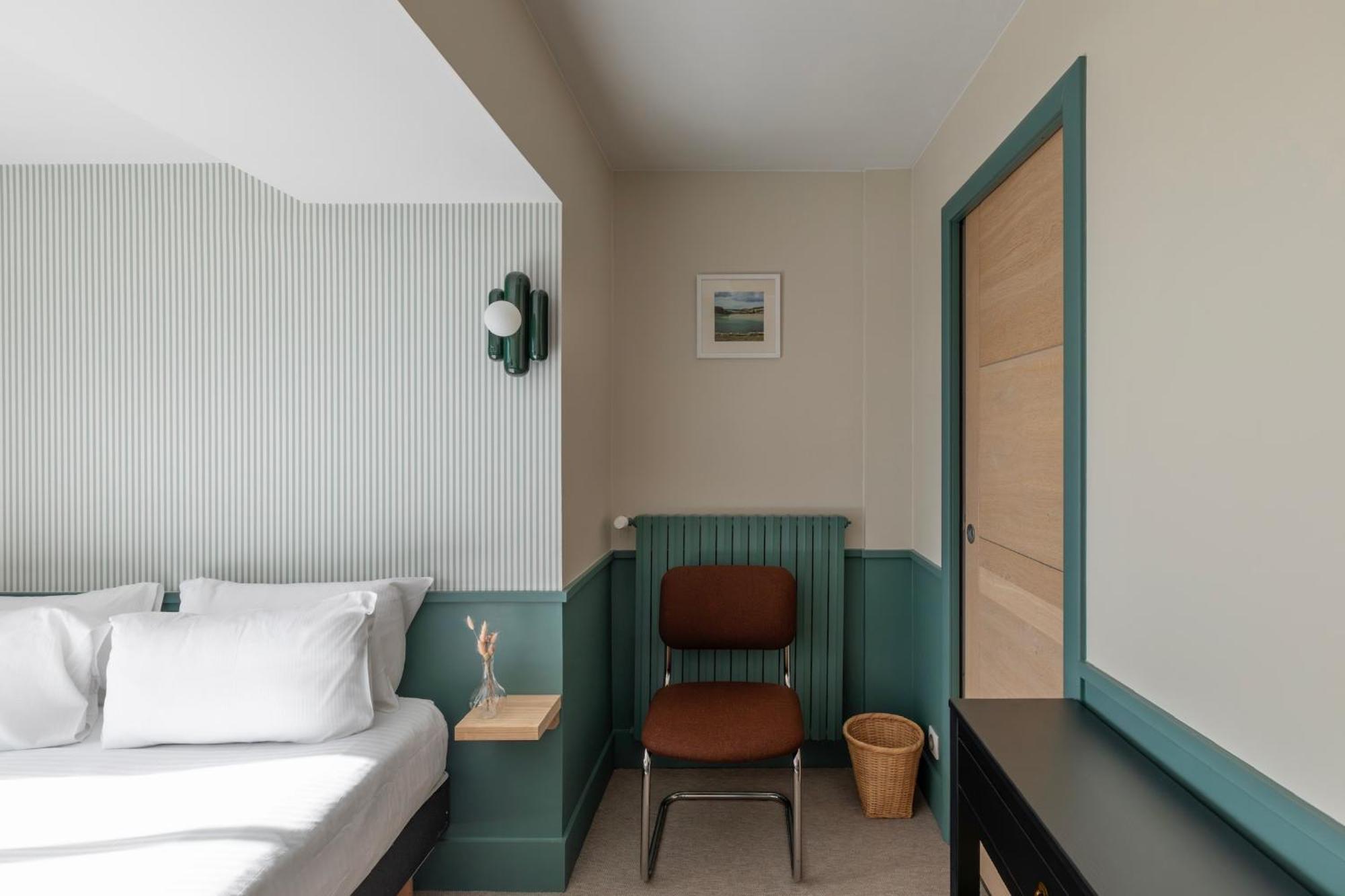Hotel Bellevue Brehat Bagian luar foto