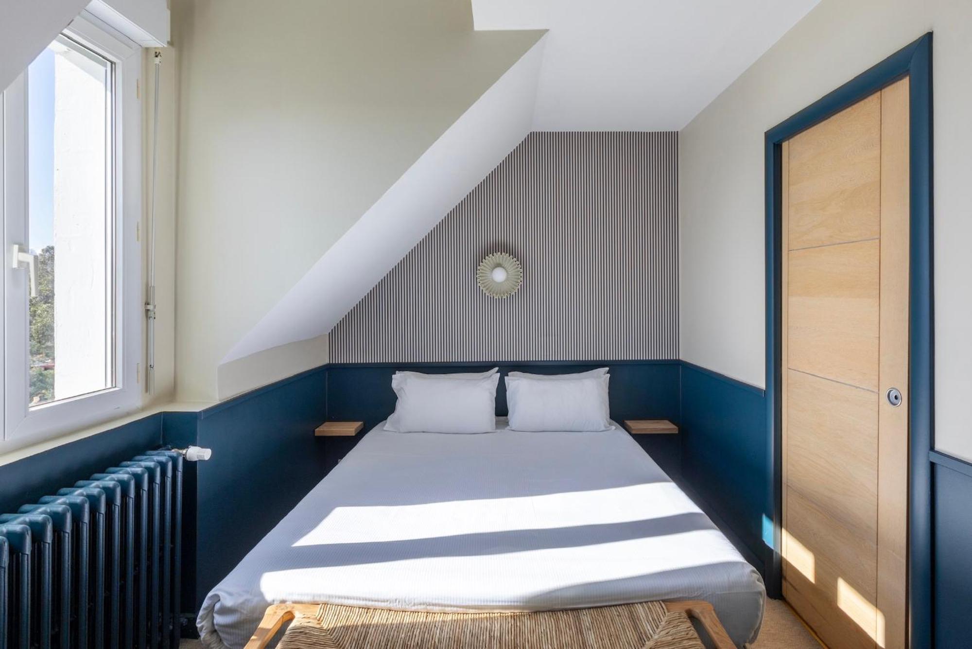 Hotel Bellevue Brehat Bagian luar foto